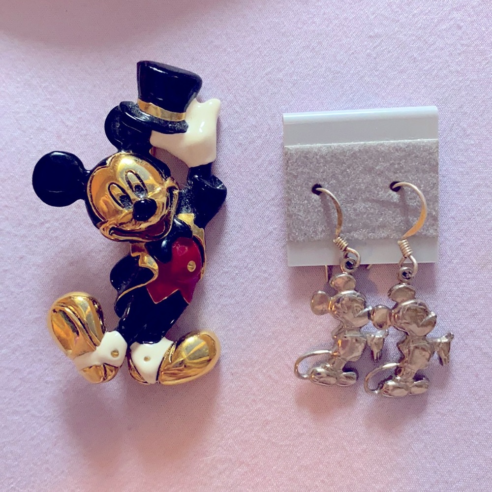 Disney Mickey Mouse lot